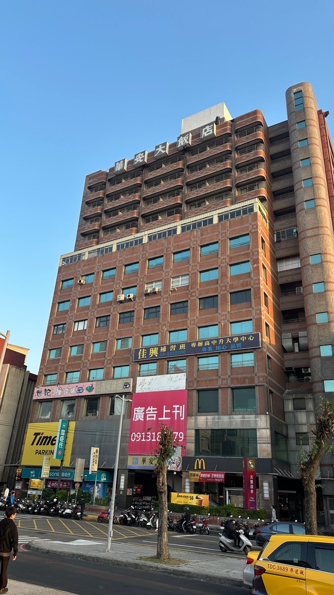 azytjr's tweet photo. 謝謝你9527 https://t.co/FPafcvbLco