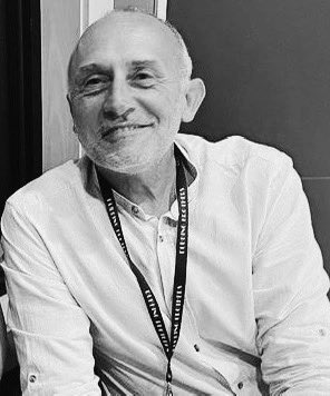 Con gran tristeza sentimos comunicar el fallecimiento de nuestro compañero y amigo Luis Manuel Martín. Dejas una huella imborrable en todos nosotros. Siempre serás recordado con inmenso cariño y gratitud. 

Nuestro más sincero apoyo y cariño para todos sus familiares, amigos y