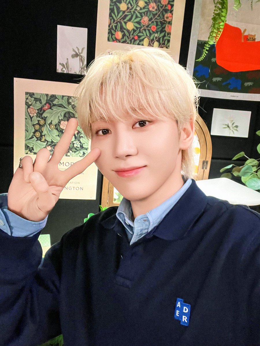 [17'S 승관] #들어봐유리의숲

언제나 사랑의 힘을 믿어요.
캐럿들 마음속에도 닿았기를💌🌿

#노래로_숲을_물들인_하루
#항상_따뜻하게_안아줄게_관랑해_캐럿들💎