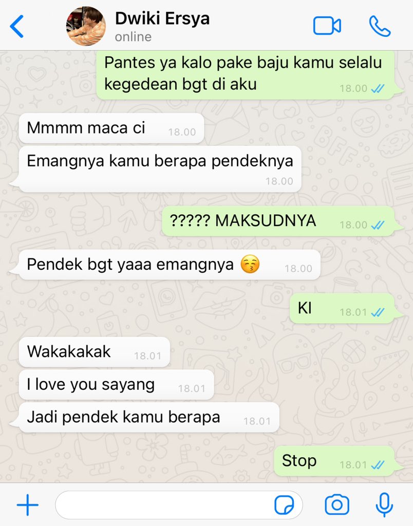 ela tweet media