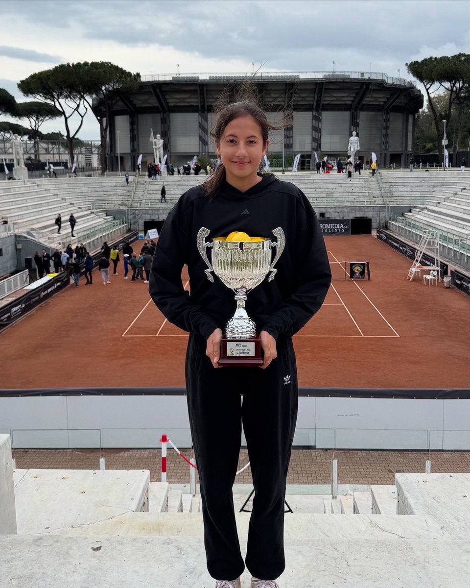 SportsSHS's tweet photo. Lemon Bowl International 2025 - what a great week for Audrina (year 9). After winning the U14 UK qualifying rounds last year, Audrina made the main draw (played in Rome). Having a great run and narrowly losing out in the final. Great job Audrina ππͺπΎ #SHSTennis https://t.co/fyRWbLJrVq