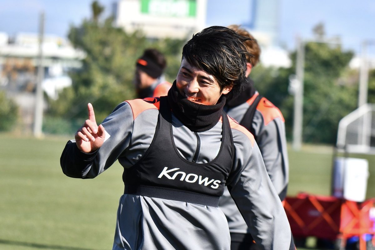FCosakaOfficial's tweet photo. 𝟮𝟬𝟮𝟱 𝗡𝗲𝘄 𝗽𝗹𝗮𝘆𝗲𝗿𝘀⚽️🩵

⏪️カヤFC・イロイロ
MF #堀越大蔵

💬「昇格に向けてチームに貢献できるよう、毎日成長して頑張ります！」

#FC大阪 #fcosaka #J3 #東大阪 https://t.co/WQu2wrCYv2