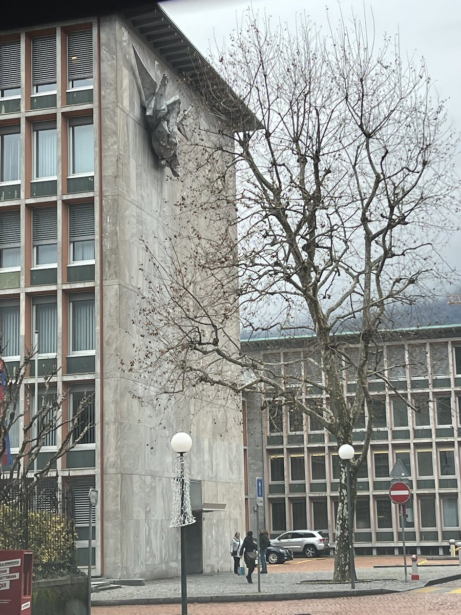 Utili BNS: in Ticino potrebbe arrivare un’80ina di milioni di franchi. È la stima del consigliere di Stato Christian Vitta. 

<a href="/RSIInfo_/">RSI Info</a> <a href="/SNB_BNS/">Swiss National Bank</a> <a href="/christianvitta/">Christian Vitta</a>