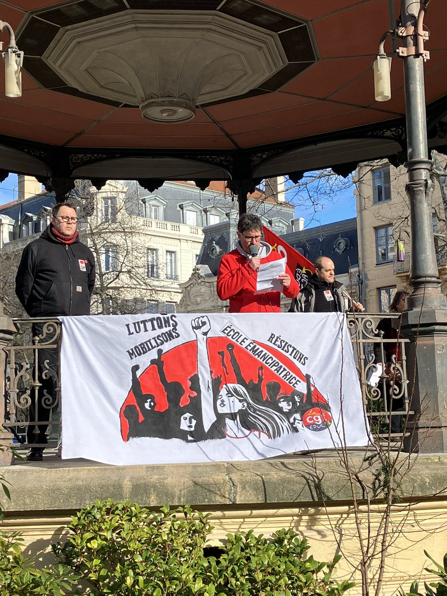 🔴 Solidarité avec nos camarades de l’éducation injustement sanctionnés ✊🏻
#CGT #Loire