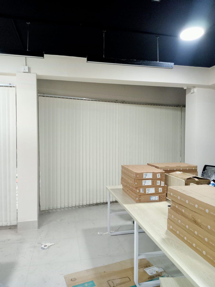 obaze_interiors's tweet photo. Vertical blinds at Ksh 2,200 per square meter—because your office deserves the best! 📞 0740489487. #OfficeBlindsKenya #SleekInteriors #BlindsKenya https://t.co/nek7s18AX1