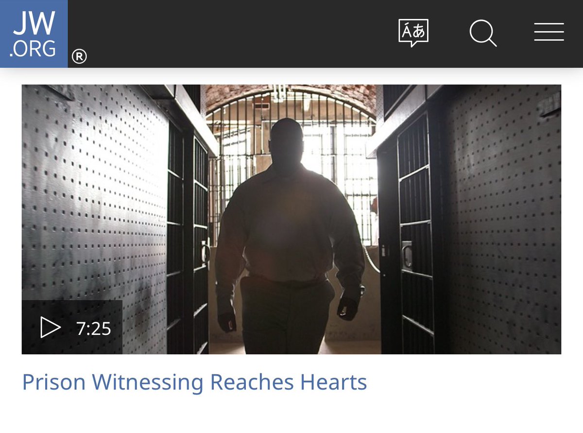 Larchwood20's tweet photo. The “wicked” depicted by Watchtower appear to be clubbers and an alcoholic. 

They could have shown a picture of prisoners, some of whom might be murderers, rapists and child abusers. 

Guess they don’t want to put them off joining. 

- Meeting Workbook, May 12-18 https://t.co/35zK8EhTm6