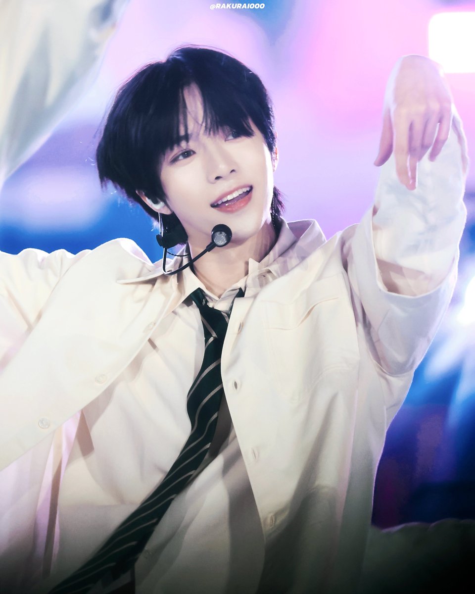 RAKURAI000's tweet photo. 250105   GDA
puppy belly(*°∀°)=

#BEOMGYU #범규 #ボムギュ 
#TXT_BEOMGYU #TXT_범규 
#TOMORROW_X_TOGETHER 
#투바투  #TXT  #투모로우바이투게더 https://t.co/g3500SuHT4