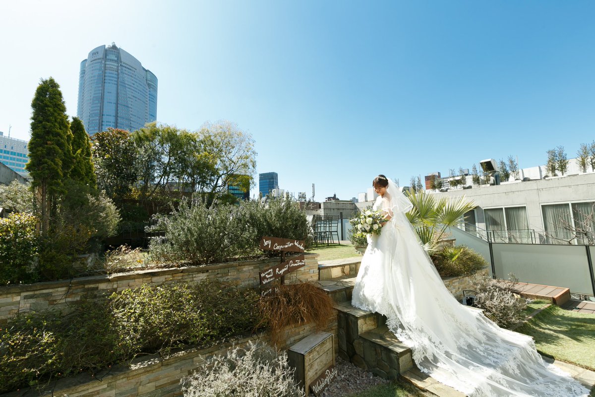 bump2727's tweet photo. あけましておめでとうございます🎍
久しぶりのポスト（笑���
2024年は結婚式やらでバタバタしてたけど2025年は物理的にも！自分の時間ができると思うので沢山勉強に励みたいなあと思っています✏️
今年も皆様、よろしくお願いいたします🤍 https://t.co/j26zLwNnxx