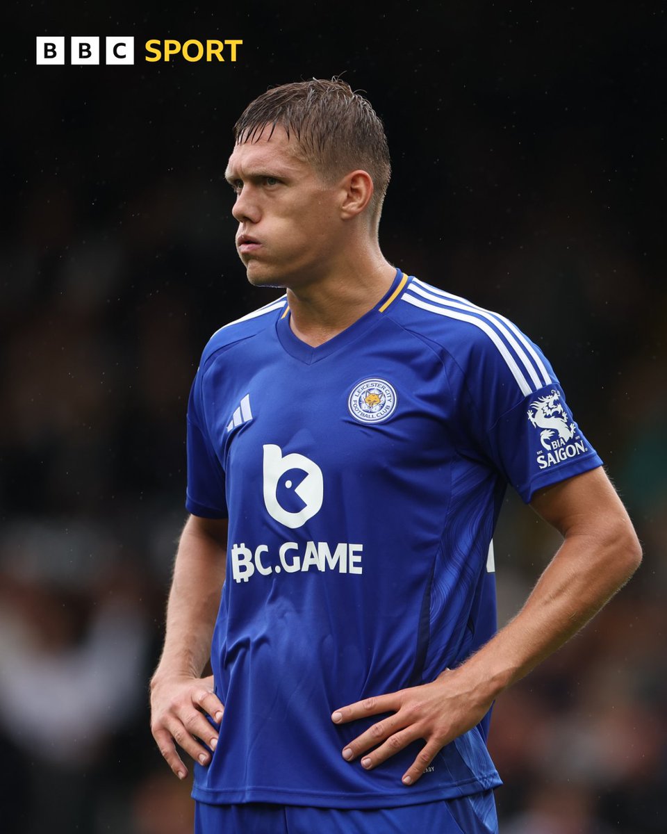 𝐁𝐑𝐄𝐀𝐊𝐈𝐍𝐆 | Ruud van Nistelrooy says that Jannik Vestergaard is a doubt for this weekend’s game against QPR.

He was brought off in the second half against Aston Villa and will be assessed.