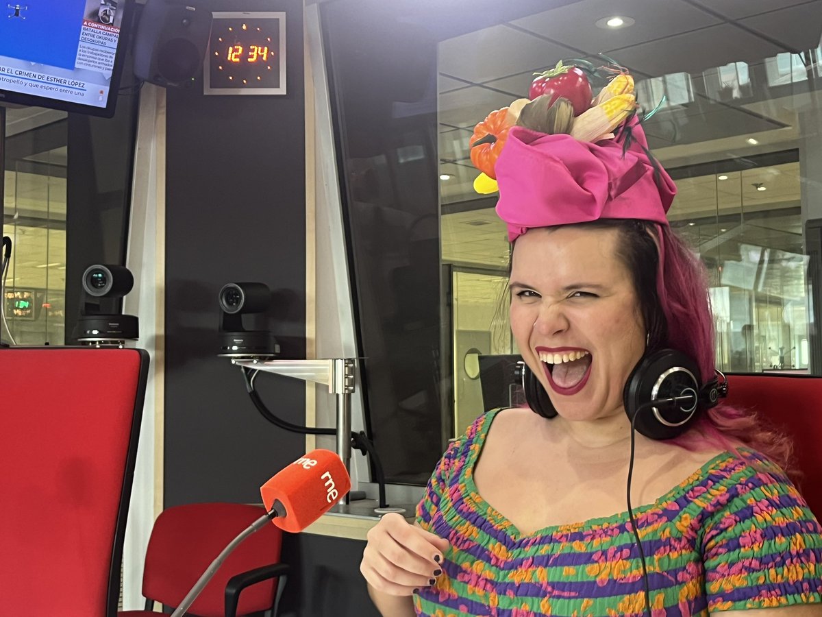 Vengaaa. Que están aquí! <a href="/LProvincianas/">LivianasProvincianas</a> 

🔴DIRECTO rtve.es/audio