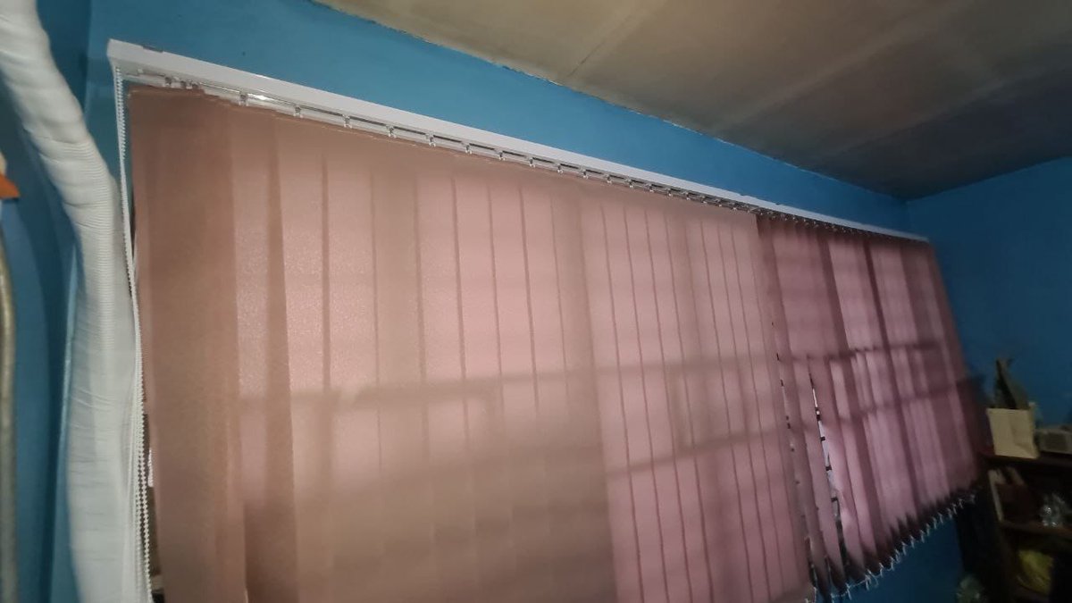 obaze_interiors's tweet photo. Control light and elevate your office space with vertical blinds at Ksh 2,200 per square meter. Call 0740489487 now! #VerticalBlinds #OfficeStyle #AffordableElegance https://t.co/YRxXwbLFIH
