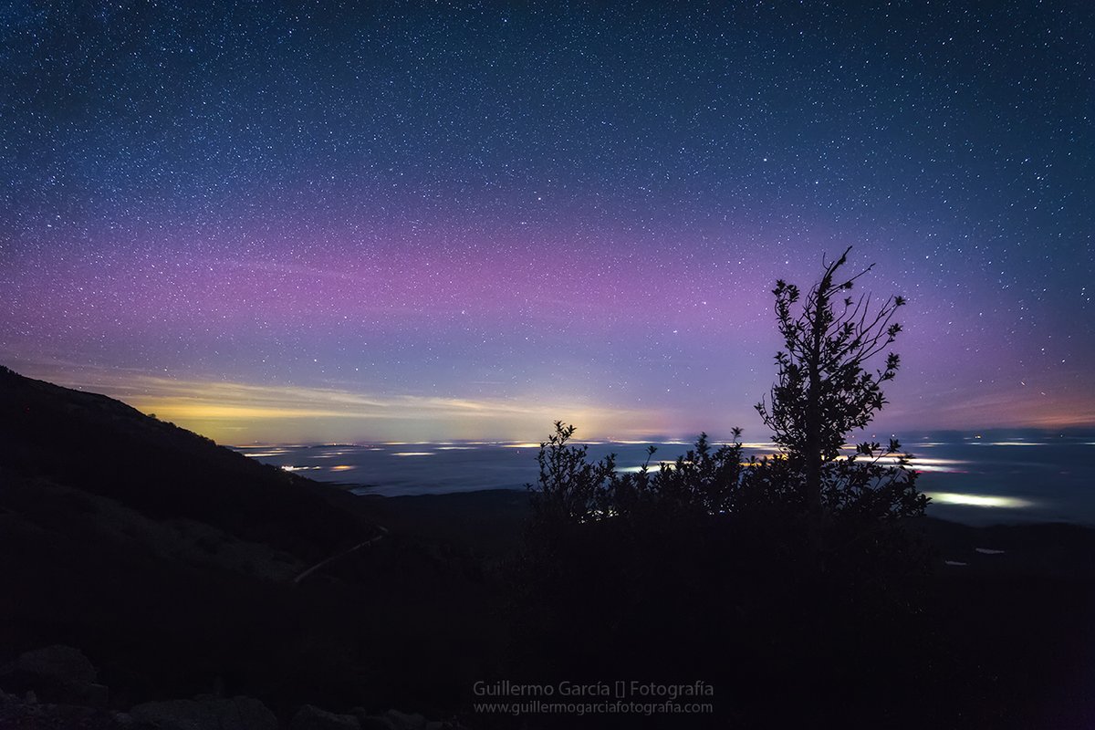 GuilleGarcia86's tweet image. Noche de año nuevo en #Moncayo y #Lituénigo #Auroraboreal #ArcoSar