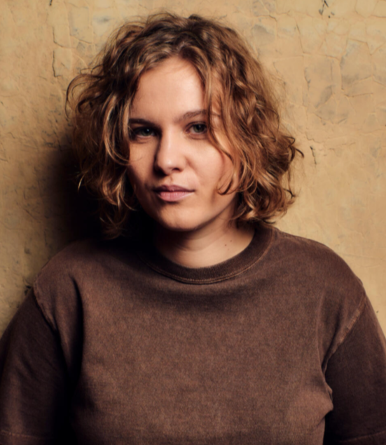 Mediasinfos's tweet photo. Ce soir à 19H sur @ici_radiofrance (EX #FranceBleu), c'est #FabienneThibeault qui sera l'invitée de @EmilieRadioFr dans #Décibels. Demain (Vendredi), c'est #EmmaPeters qui sera l'invitée de l'émission. https://t.co/QRQdZYG7ek https://t.co/HMSRKeWuXF
