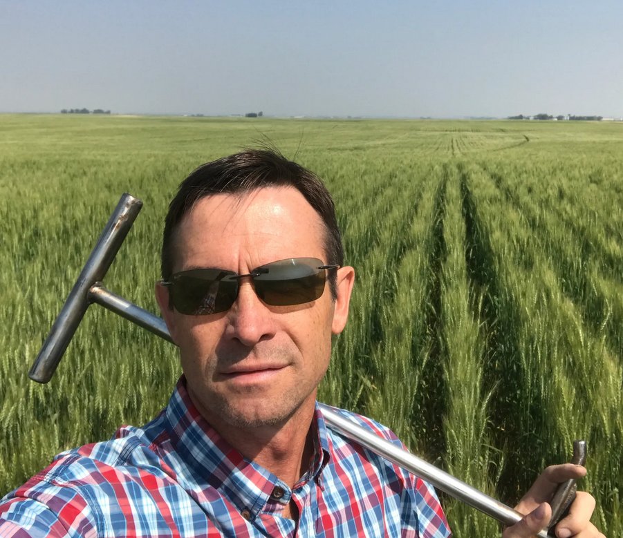 If You Can Map It, You Can Manage It!  Discover how from Precision Agronomist Dale Steele at MWAC January 17, 2025.  To register, visit  eventbrite.ca/e/midwest-ag-c…