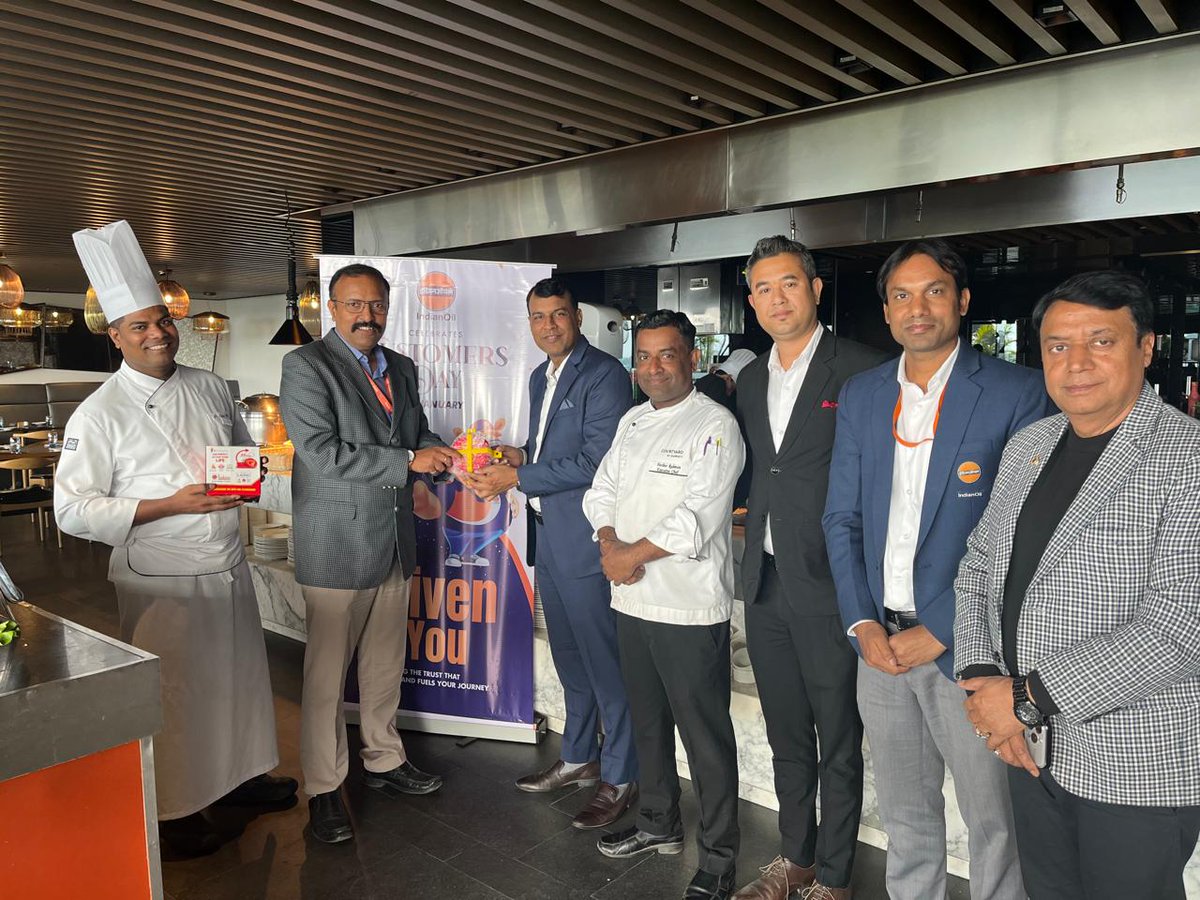 #HappyIndianOilCustomerDay 
#XtraTej
ND customer Felicitation by DLSH, Siliguri at Courtyard, Siliguri
<a href="/IndianOilcl/">Indian Oil Corp Ltd</a> <a href="/wb_IndianOil/">IOCL WB</a> <a href="/EDLPGIOCL/">Sailendra K</a> <a href="/LKS_Chauhan/">Lalit Chauhan</a>