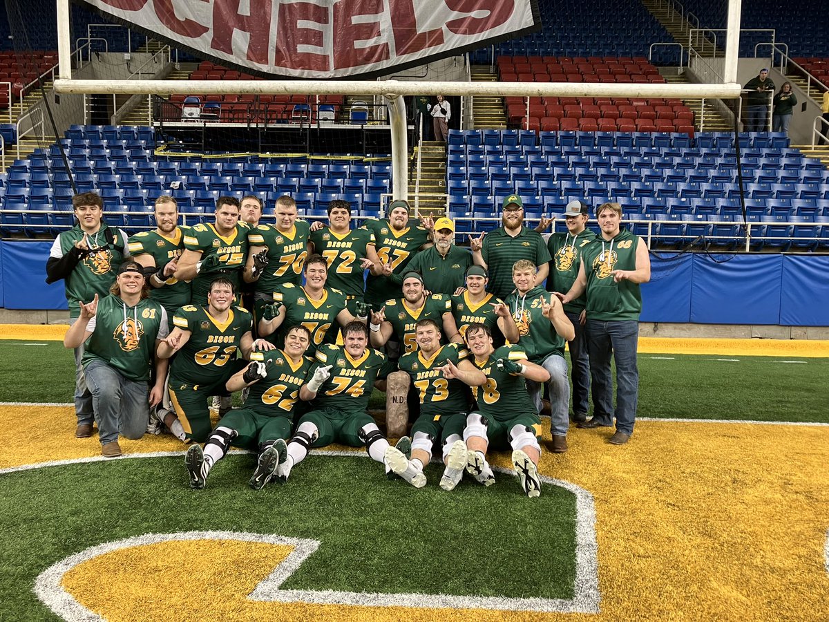 Time, effort and perseverance group showed throughout the season was to the standard! Young Rams in the room will be better from the examples set by Vets in the front rows. Been through a lot and found way to come out on top 💍💚🦬❤️🐏💍 Love and appreciate you all! #RAMs#KHCO