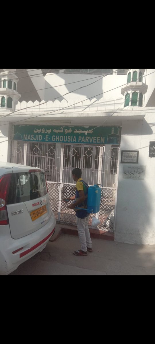 KarwanAe's tweet photo. @JantaKaSevakHYD @CommissionrGHMC @gadwalvijayainc @GHMCOnline @kausarmohiuddin @revanth_anumula Sir/Madam. Mosquito control Chemical spray done by #Entomology teams. https://t.co/XGOXRhAWJW