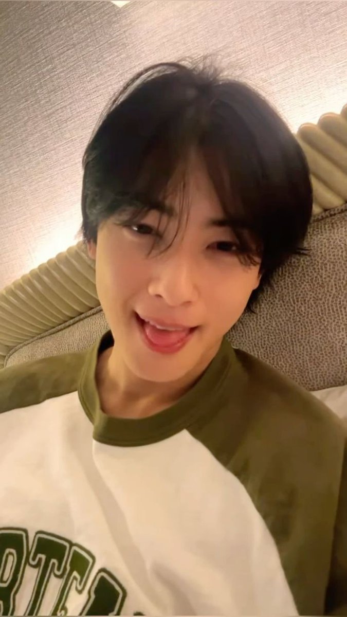Eunwoo tweet media