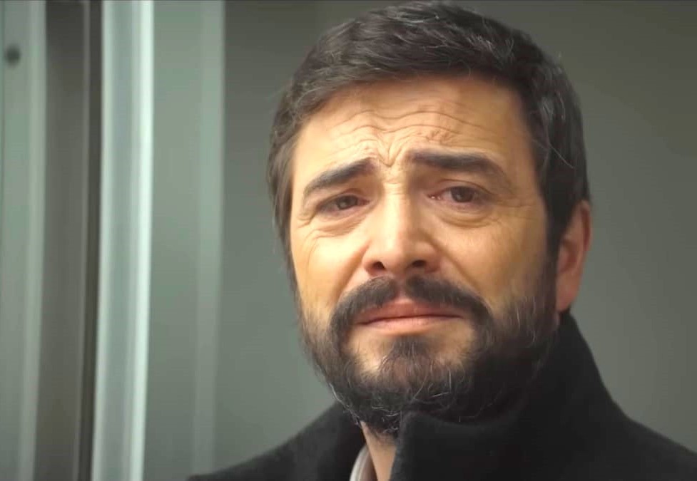 "Ölürsem Kabrime Gelme İstemem"

Yazarımız <a href="/AhmetDeydin/">Ahmet Deydin</a>, başrolünü Ahmet Kural'ın üstlendiği, son günlerin tartışılan dizisi Gassal'ı yazdı.

filmarasidergisi.com/olursem-kabrim…