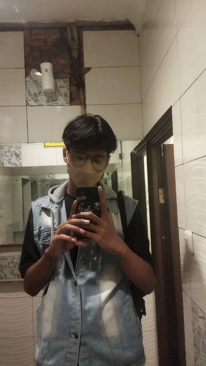 jeckstroboy's tweet image. open bf rent!
yuk yang gada partner tapi list datenya banyak bisa rent di aku. casual date/partner kondangan juga bisa. abt me:
m2x (lanjut dm)
186cm/60kg (tinggi+kurus)
kacamata (-2/-3)
Jabodetabek