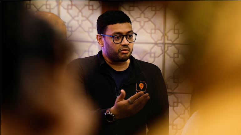 moneycontrolcom's tweet photo. #MCExclusive 🚨 | Swiggy launching a new app is not a new strategy, says chief Sriharsha Majety on Instamart, Snacc launch 🛵🥡
@chandrarsrikant & @Goenka_Tushar1 share more details on this exclusive⤵️
https://t.co/0PFVGl4GtX
#Swiggy #NewAppLaunch #NewStrategy #Instamart #Snacc