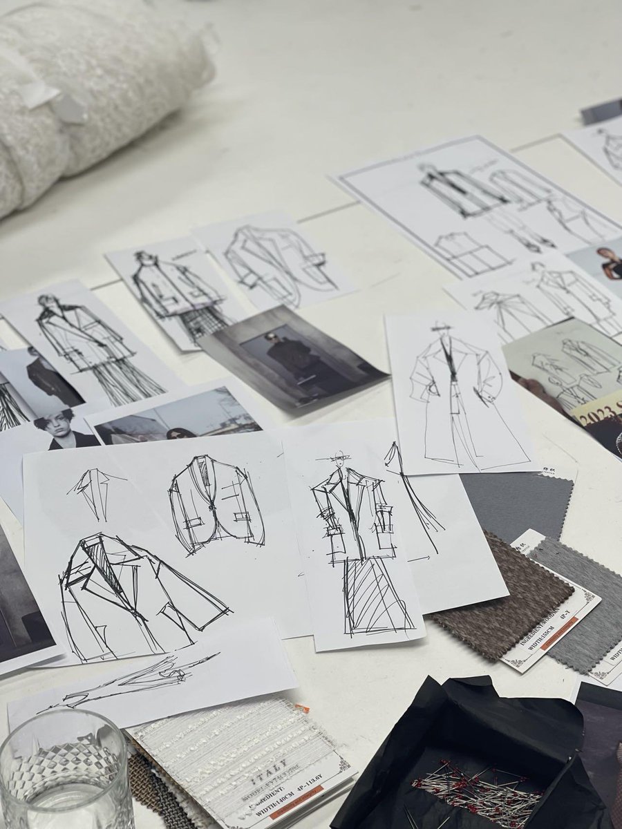 趣味に喜びを見出すか、夢に向かって努力するかに関わらず、あなたは自分自身の成功と満足感を達成することができます。