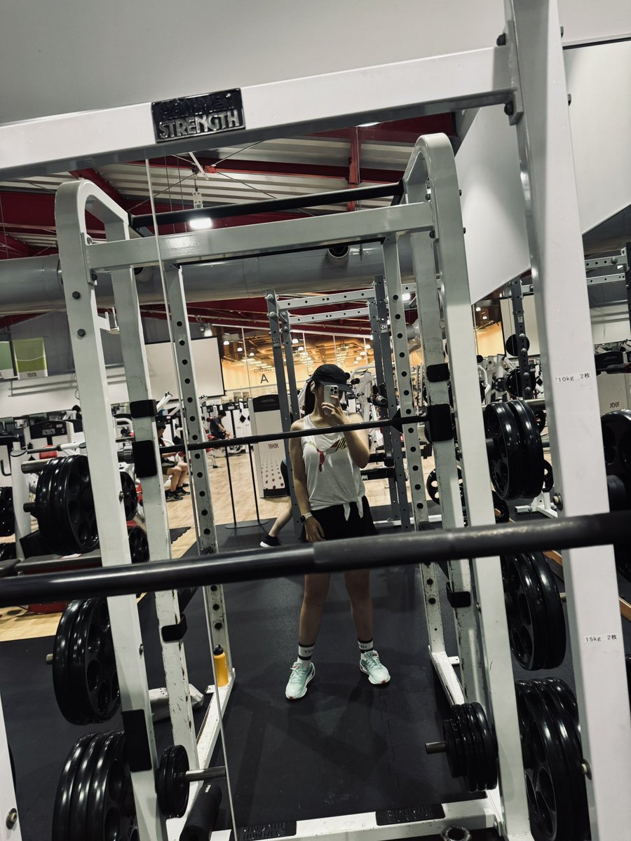 长发1没有市场大家都要ppl
那我练得到底有什么用！！
你们在日本怎么约得到的💔
#les #拉拉 #le #女同 #女同性恋 #日本