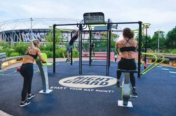 ExternalWorks's tweet photo. Wet pour #SafetySurfacing from @RTC_Safety used for one-of-a-kind #OutdoorGym https://t.co/PJ64yyuung #GymSurfacing https://t.co/O6efWEwdHk