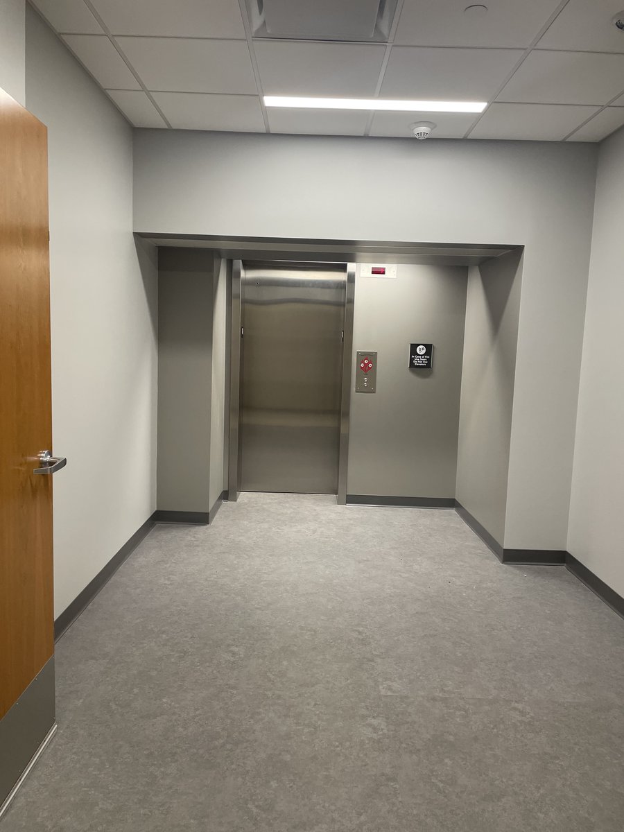 mtucege's tweet photo. 🚨 Lookie Lookie! 🚨 Guess what’s up and running in the Dow Building? The new elevator is officially here, adding an additional elevator to the north side of Dow! ⬆️
#ElevateYourDay #CEGEAccess #UpAndRunning #ElevatorVibes #BuildingBetterAccess #MichiganTech #CampusLife https://t.co/xKj4pnsHp3