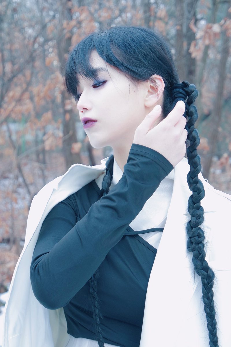 2025 을사년 첫 촬영🐍

📸 <a href="/luorin1/">나린</a> 
저고리 - 순수한복
코트 - <a href="/To_alice_eve/">앨리스이브✨</a> 

다른사진은 타래로~