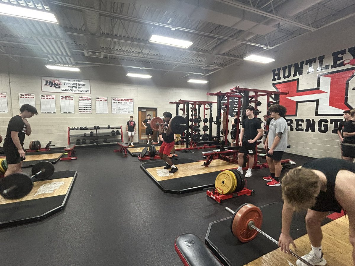 Huntley Red Raider Football (@huntleyfb) on Twitter photo 