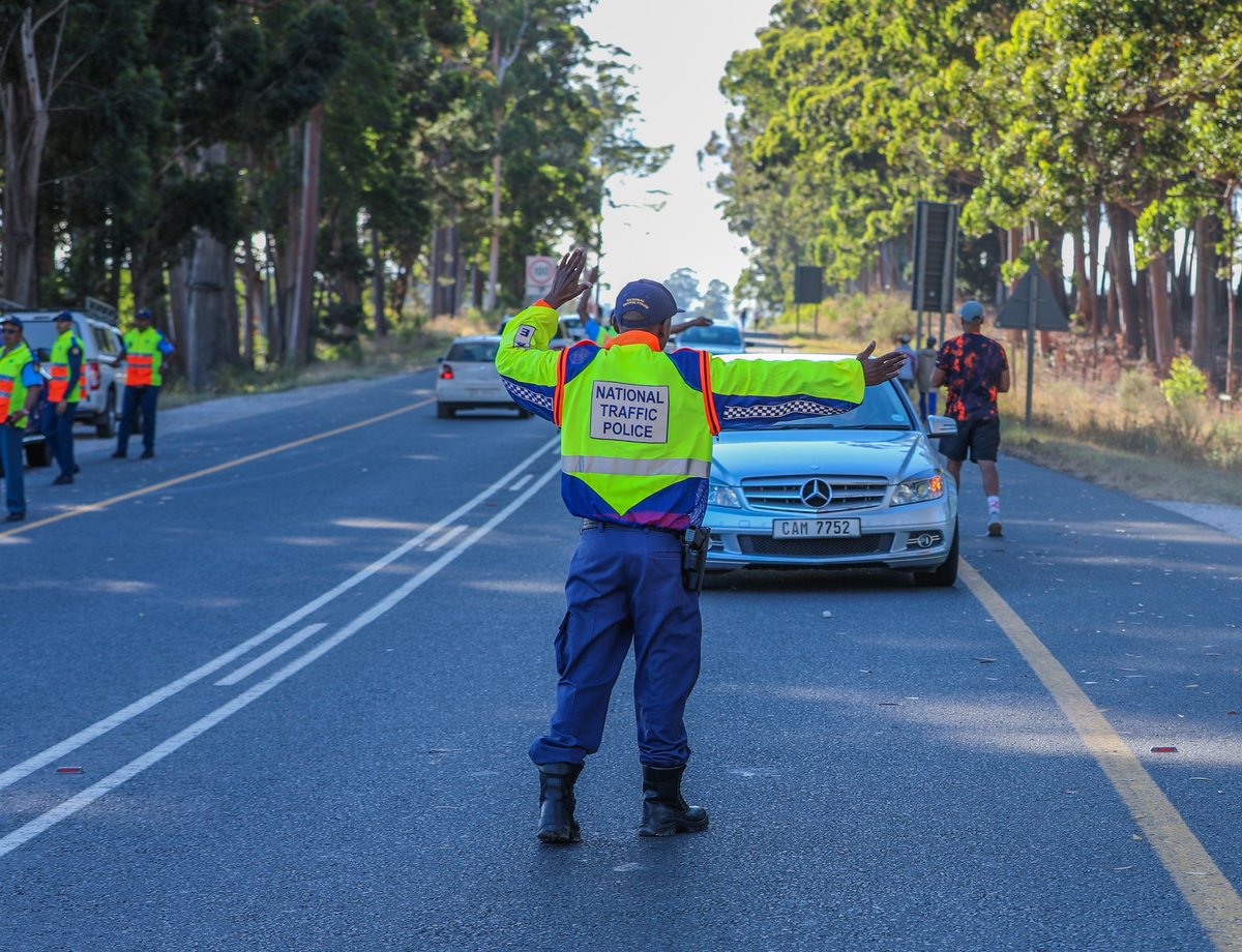 Dotransport's tweet image. #ProjectEDWARD #fikausaphila #ArriveAlive #PassengerSafety #slowdown #safetyfirst