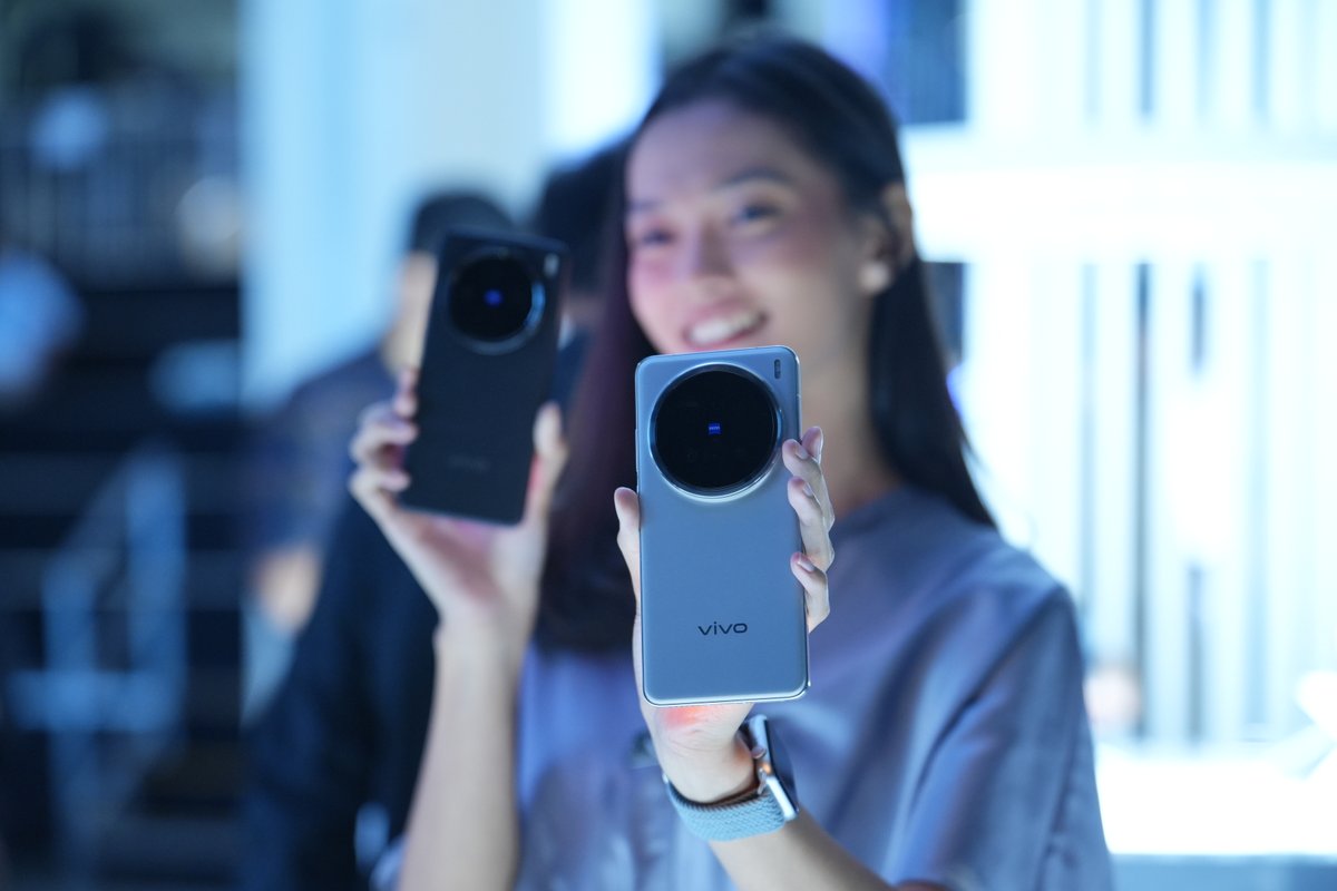 The date has finally come! Brace yourself, vivolks! Today is the day to #GoFar and beyond limits with #vivoX200Series 

Stay tuned!
#ZEISSImagePro