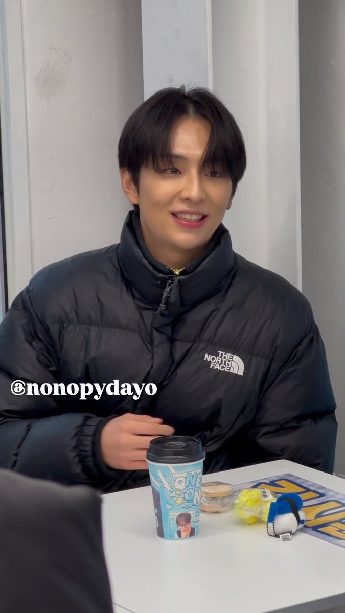 nonopydayo's tweet photo. シフンとヒョヌに会って来た♡
ヒョヌ생일축하해🎂

#HAPPYHYUNWOODAY2025
#HBD_HYUNWOO_0109
#세상에서_제일_빛나는_별_강현우
#강현우 #김시훈 #カンヒョヌ #キムシフン
#PROJECT7 #프로젝트7 https://t.co/xn9tYsSp8r
