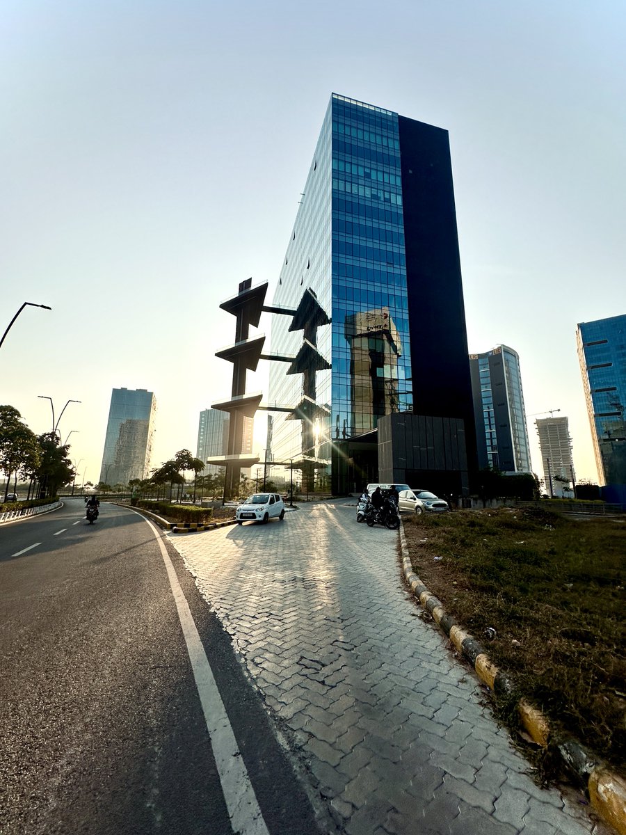 AlfaTechDev's tweet image. Thanks Javascript.