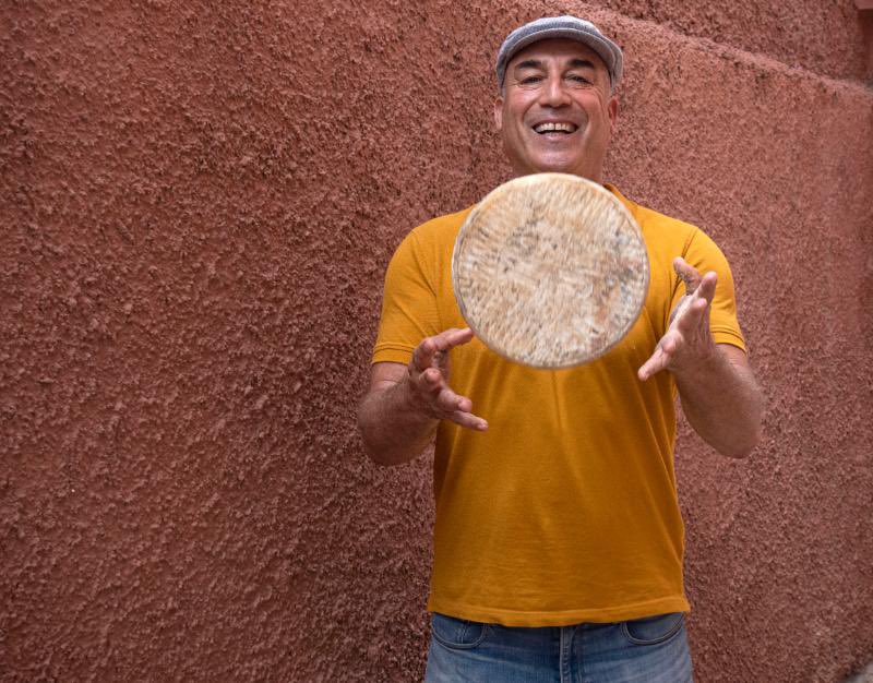Agricultura Gobcan (@agri_gobcan) on Twitter photo 🧀 Felicitamos al técnico de la DG de Ganadería, Isidoro Jiménez Pérez, por su distinción en los Premios <a href="/qdequesos/">Q de Quesos</a> 2024 en la categoría de “persona relevante del mundo del queso”.
Este reconocimiento visibiliza su compromiso, dedicación y excelencia profesional.
¡Enhorabuena! 🧀 Felicitamos al técnico de la DG de Ganadería, Isidoro Jiménez Pérez, por su distinción en los Premios <a href="/qdequesos/">Q de Quesos</a> 2024 en la categoría de “persona relevante del mundo del queso”.
Este reconocimiento visibiliza su compromiso, dedicación y excelencia profesional.
¡Enhorabuena!