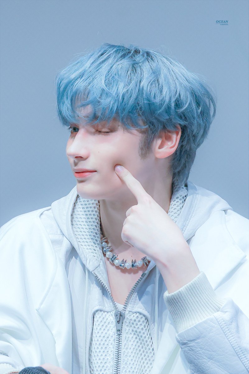 OCEANING_'s tweet photo. 240408 HQ
#휴닝카이 #HUENINGKAI #ヒュニンカイ https://t.co/NwfAYJanHd