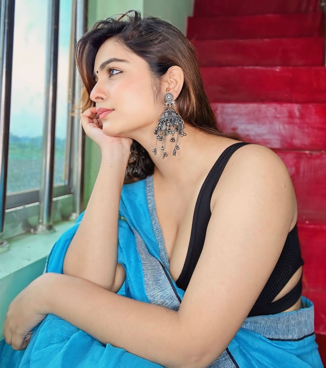 Gg2uoW-XsAACONO?format=jpg&name=large