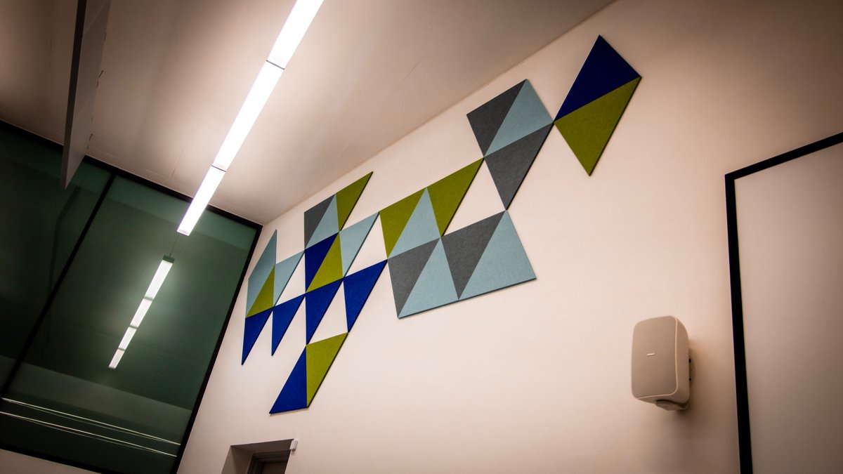 FifieldsExeter's tweet photo. Our latest refurbishment project for the University of Exeter!

#refurbishment
#Southwestcompany
#UniversityofExeter https://t.co/gQXbhBZnJH
