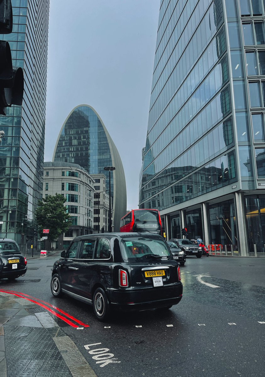 Rent A Taxi tweet media