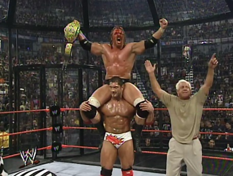 wrestle_hist's tweet photo. 1/9/2005
Triple H won the vacant World Heavyweight Championship in an Elimination Chamber Match at New Year's Revolution from the Coliseo de Puerto Rico in San Juan, Puerto Rico.
Shawn Michaels served as the special referee.
#WWE #NewYearsRevolution #TripleH #RandyOrton https://t.co/s04eIk18gS