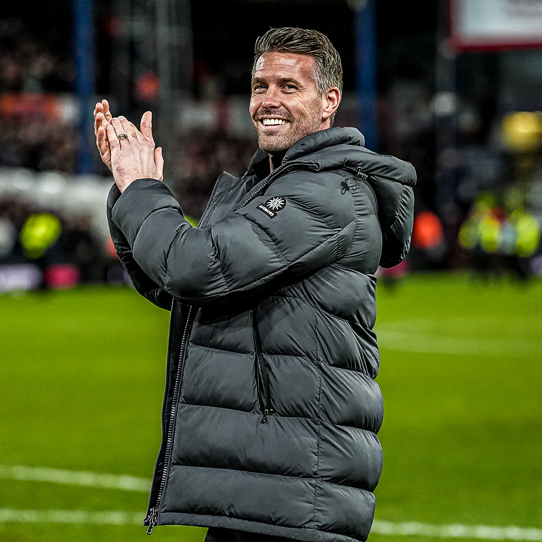 LutonTown's tweet photo. A message from Rob 🧡