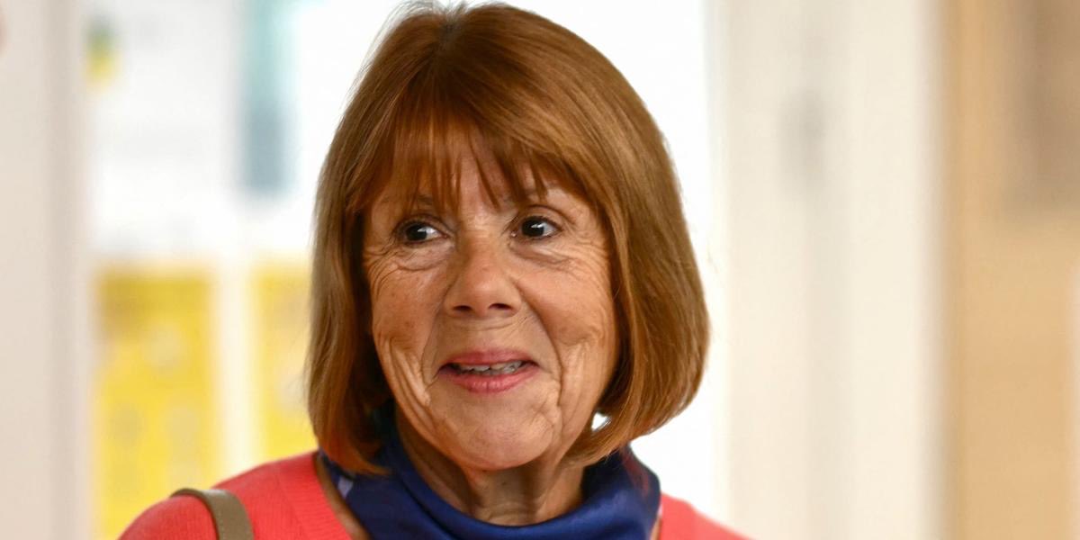 CerfiaFR's tweet image. 🇫🇷✍️ FLASH | Une pétition appelant à décerner le Prix Nobel de la Paix à Gisèle Pélicot a recueilli plusieurs dizaines de milliers de signatures en quelques heures.