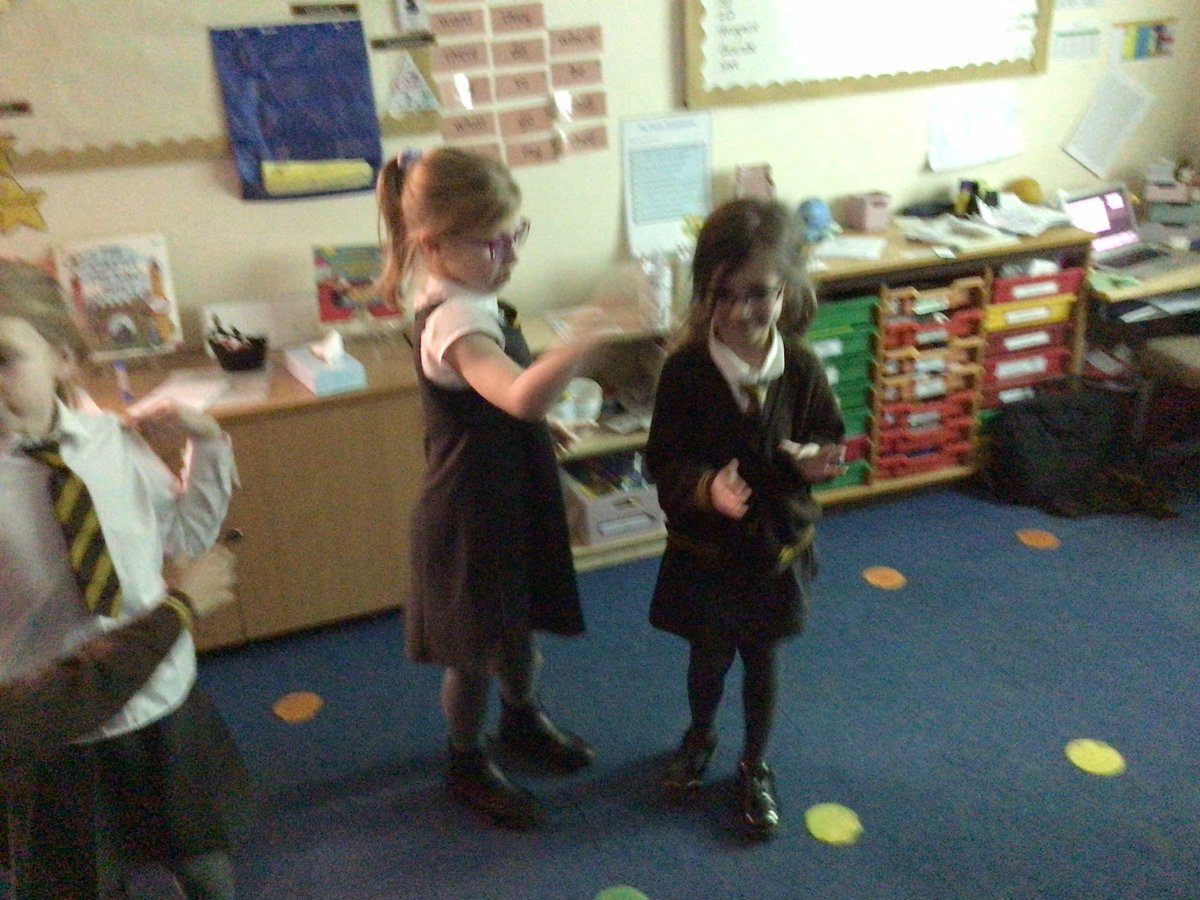 2StHerberts's tweet image. In pairs, we are being programmers and robots, ensuring we give precise instructions to our robots to make sure the output is what we are wanting. #StHerbertsComputing