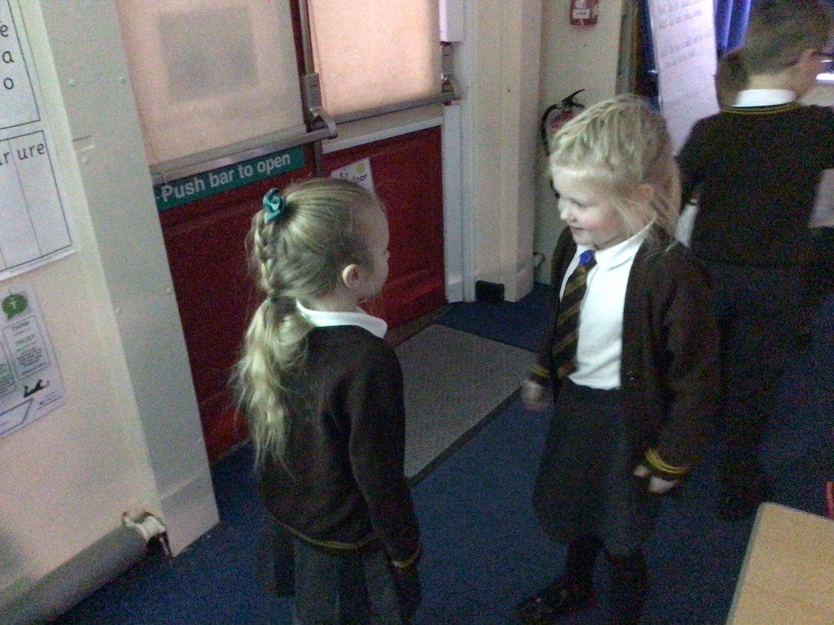 2StHerberts's tweet image. In pairs, we are being programmers and robots, ensuring we give precise instructions to our robots to make sure the output is what we are wanting. #StHerbertsComputing