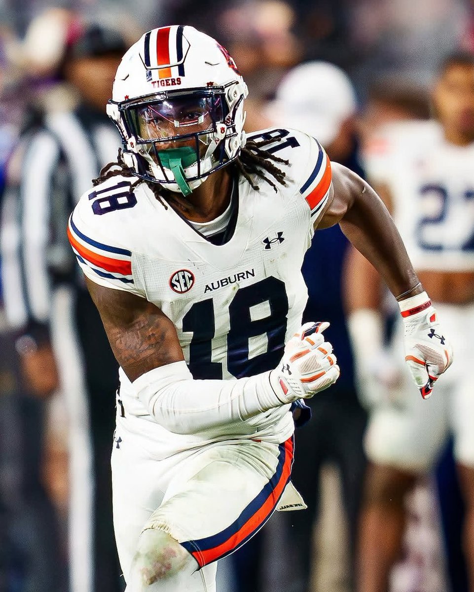 Brady Marchese (@bradymarchese1) on Twitter photo WOW!! After a Great Conversation with <a href="/CoachDavisWR/">Marcus Davis</a> i am Honored to Receive an Offer from <a href="/AuburnFootball/">Auburn Football</a> <a href="/Coachkingruss/">Russell King</a> <a href="/CoachDBraxton/">Dean Braxton</a> <a href="/CoachQKent/">Quintin Kent</a> <a href="/CHSHurricaneFB/">CartersvilleFootball</a> <a href="/CartersvilleFB/">Cartersville FB Recruiting</a> WOW!! After a Great Conversation with <a href="/CoachDavisWR/">Marcus Davis</a> i am Honored to Receive an Offer from <a href="/AuburnFootball/">Auburn Football</a> <a href="/Coachkingruss/">Russell King</a> <a href="/CoachDBraxton/">Dean Braxton</a> <a href="/CoachQKent/">Quintin Kent</a> <a href="/CHSHurricaneFB/">CartersvilleFootball</a> <a href="/CartersvilleFB/">Cartersville FB Recruiting</a>