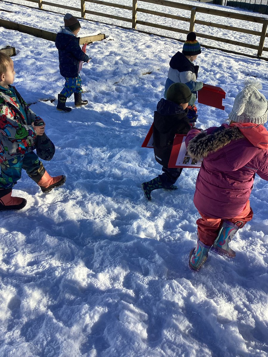 In Nursery’s outdoor learning today we went out to find the birds around the area using our guide sheets, discovered who was flying in the sky and made bird feed so they have something to eat in this weather 🪹🪶🐦‍⬛ 

#RSPBBGBW #outdoorlearning #exploration 
<a href="/BfdForestSchls/">Bradford Forest Schools</a>