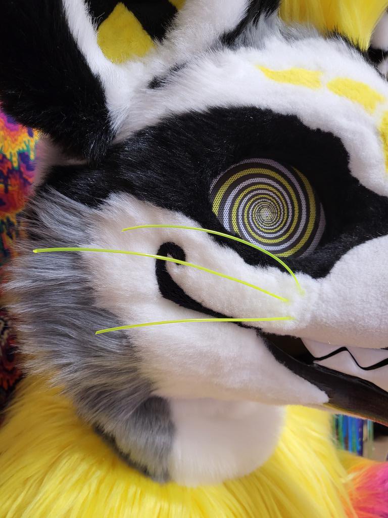 Hi :)

🪡 - <a href="/rainbowlemur/">Pickle</a>