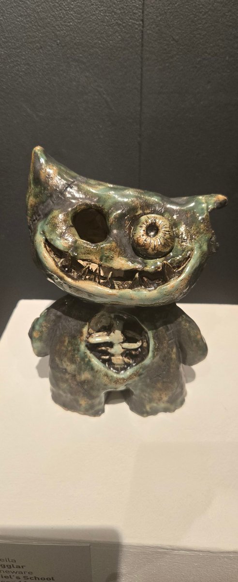 Stunning artwork by local students on display <a href="/thebasegreenham/">TheBaseGreenham</a> well done to all those who displayed their art. Here is a snapshot of some pieces.