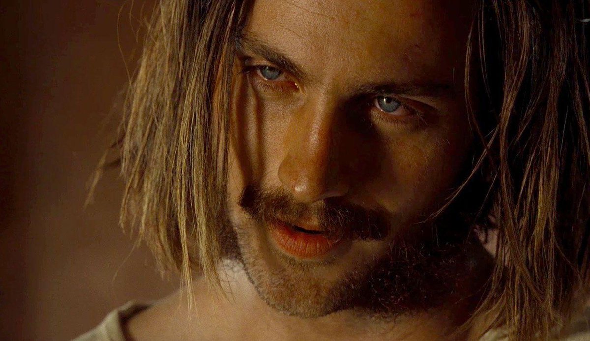 El terrorífico papel de Aaron Taylor-Johnson en Animales nocturnos de Tom Ford.